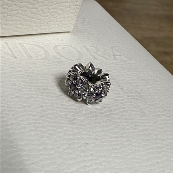 Pandora great shape forget me not floral purple clear crystal stamp spacer charm - Picture 2 of 4